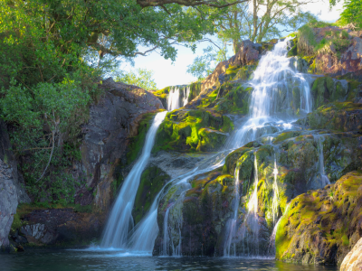 30 frases de cachoeira para se conectar com a natureza